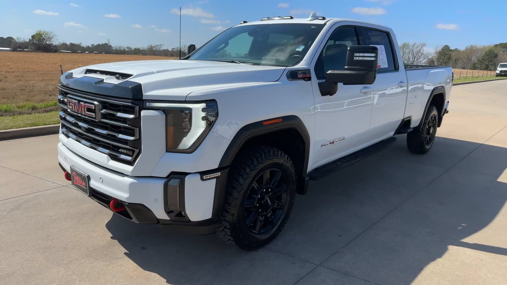 Used 2024 GMC Sierra 2500 AT4 w/ AT4 Premium Plus Package AWD/4WD image 5