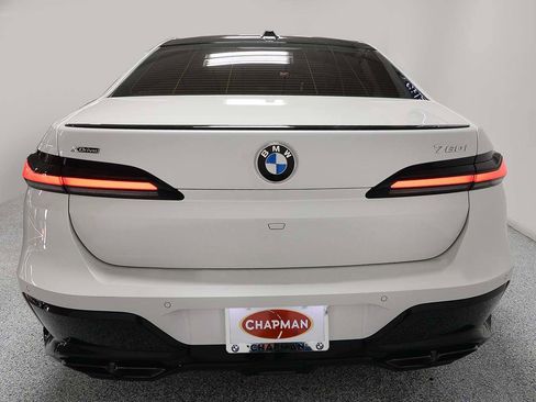 Certified 2023 BMW 760i xDrive w/ Executive Package image 4
