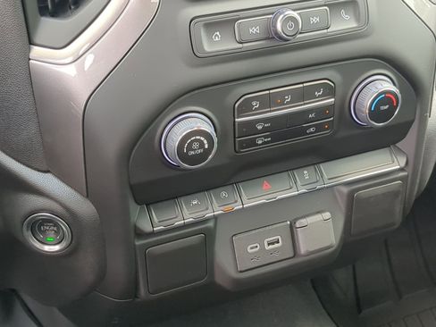 Used 2025 Chevrolet Silverado 1500 W/T w/ WT Value Package image 19