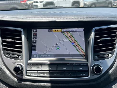 Used 2018 Hyundai Tucson Limited w/ Ultimate Package 02 FWD image 17