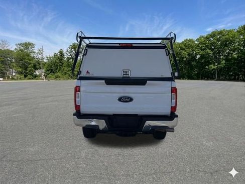 Used 2019 Ford F250 XL w/ Power Equipment Group AWD/4WD image 7