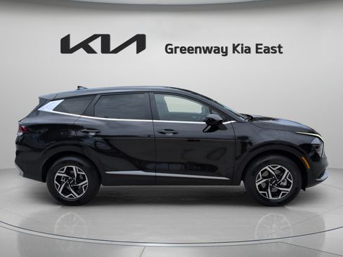 Certified 2024 Kia Sportage LX AWD/4WD image 5