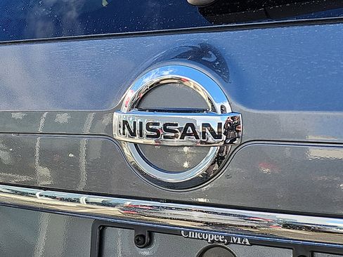 Used 2016 Nissan Rogue SL w/ SL Premium Package image 32