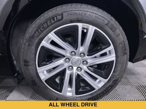 Used 2024 Cadillac Lyriq Tech AWD/4WD image 16