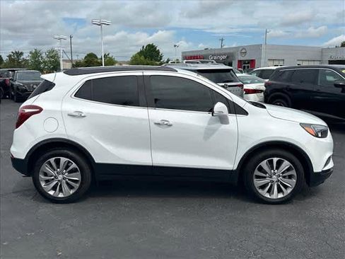 Used 2019 Buick Encore Preferred FWD image 2