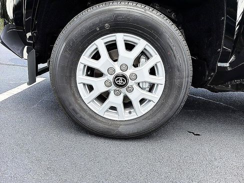 New 2026 Toyota Tacoma SR5 AWD/4WD image 8