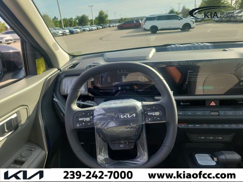 New 2027 Kia Seltos S FWD image 23