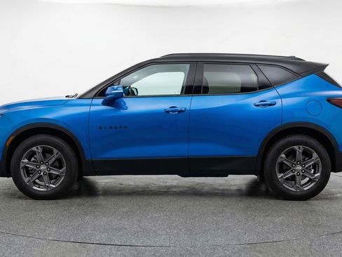 Used 2025 Chevrolet Blazer LT image 5