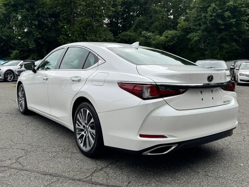 Used 2020 Lexus ES 350 w/ Premium Package FWD image 3