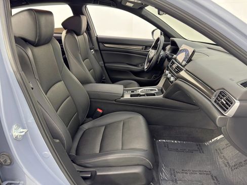 Used 2022 Honda Accord Sport image 14