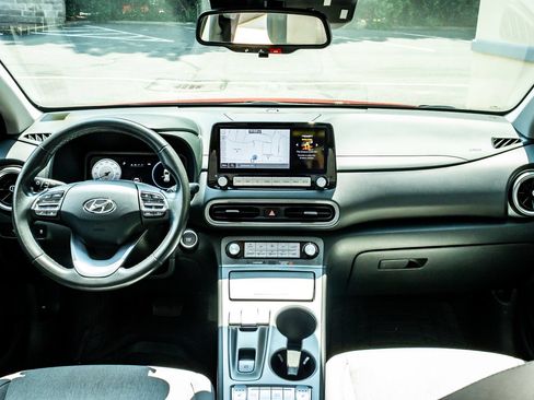Used 2023 Hyundai Kona SEL FWD image 14