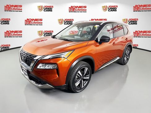 Used 2021 Nissan Rogue Platinum image 15