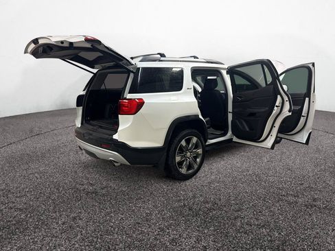 Used 2019 GMC Acadia SLT w/ LPO, Floor Liner Package AWD/4WD image 14