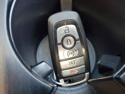 Certified 2022 Ford Escape SEL image 22