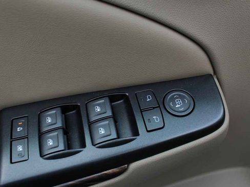 Used 2019 GMC Yukon SLT RWD image 11