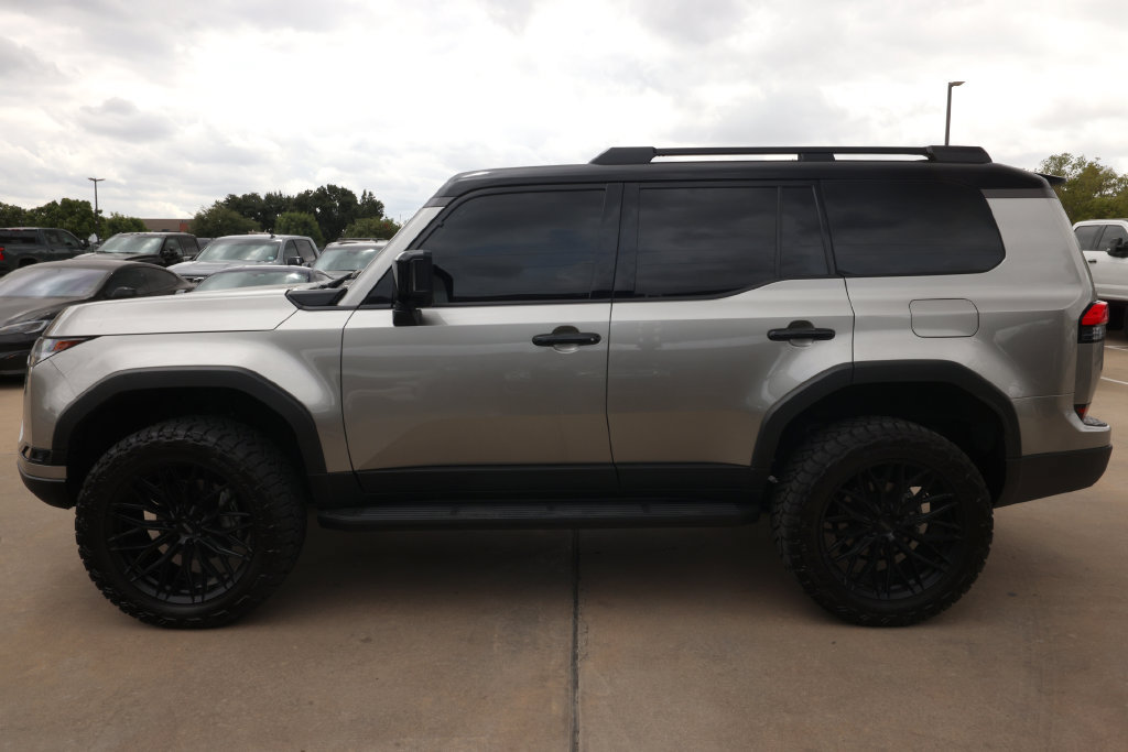 Used 2026 Lexus GX 550 AWD/4WD image 8