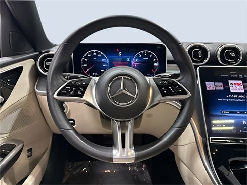 Used 2025 Mercedes-Benz C 300 4MATIC Sedan image 17