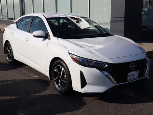 Certified 2025 Nissan Sentra SV image 2