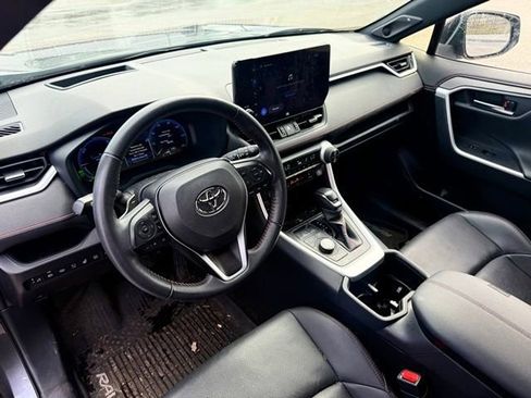 Used 2023 Toyota RAV4 XSE w/ Premium Package image 12