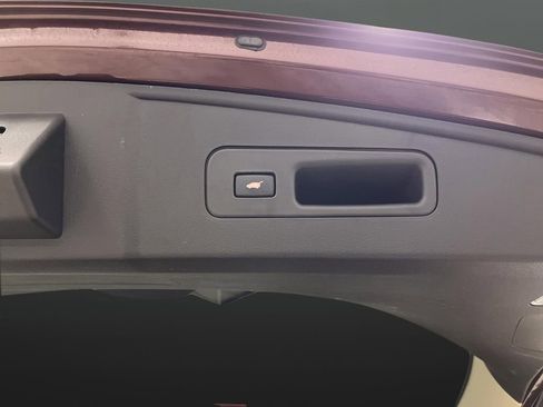 Used 2018 Acura MDX FWD image 16