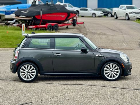 Used 2012 MINI Cooper S FWD image 9