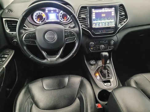 Used 2019 Jeep Cherokee Limited AWD/4WD image 22