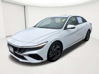Certified 2025 Hyundai Elantra Limited FWD video 1