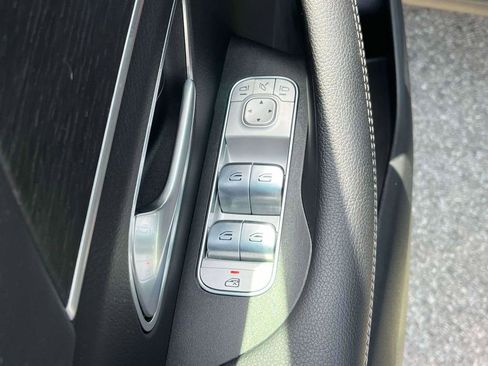 Used 2025 Mercedes-Benz GLE 350 4MATIC image 14