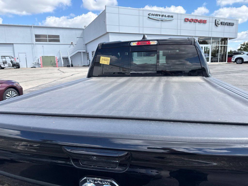 Used 2023 RAM 1500 Laramie AWD/4WD image 7