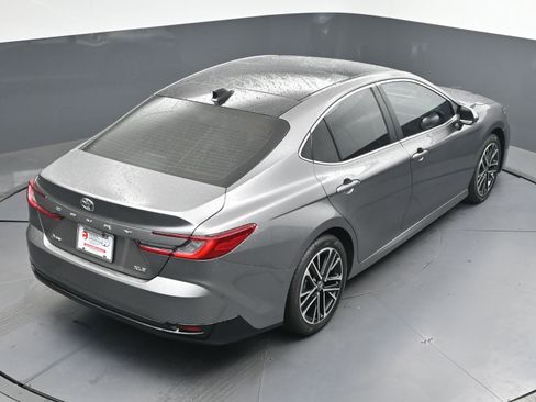 Used 2026 Toyota Camry XLE image 36