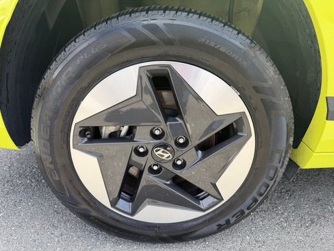 Used 2024 Hyundai Kona SEL FWD image 50