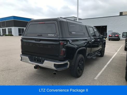 Used 2020 Chevrolet Silverado 2500 LTZ w/ LTZ Convenience Package AWD/4WD image 2