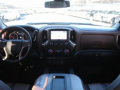 Used 2022 Chevrolet Silverado 2500 High Country w/ Safety Package II image 25