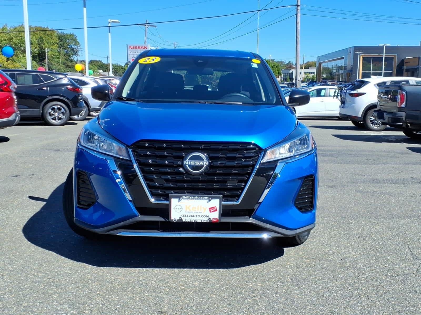 Used 2023 Nissan Kicks S FWD image 2