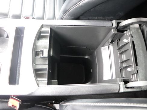 Used 2023 Ford Edge SEL image 41