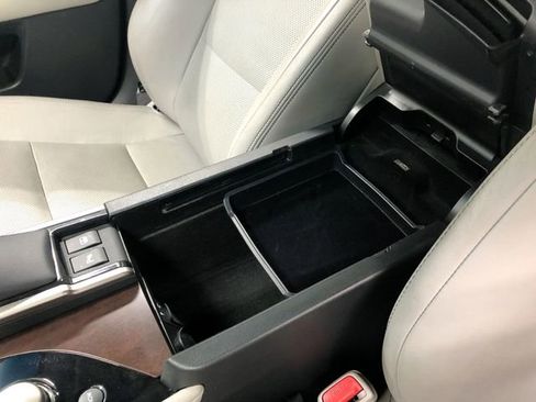 Used 2013 Lexus GS 350 AWD w/ Premium Pkg image 29