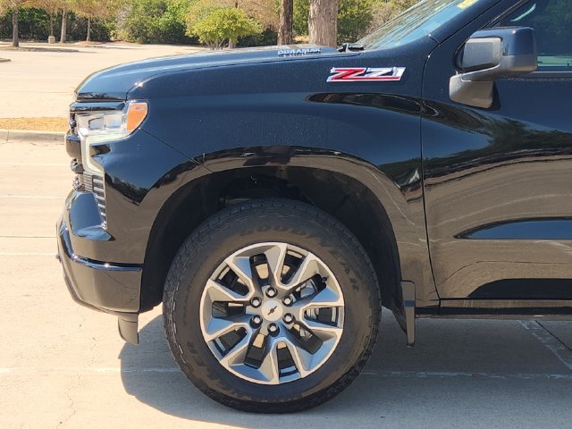 Used 2025 Chevrolet Silverado 1500 RST AWD/4WD image 8