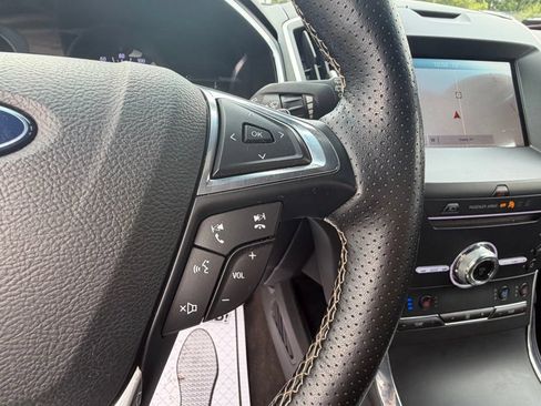 Used 2019 Ford Edge ST w/ Equipment Group 401A AWD/4WD image 40