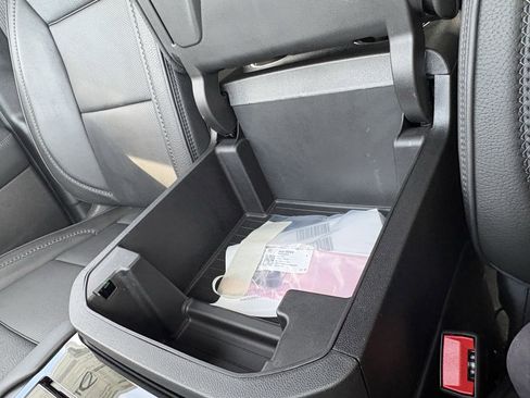 New 2026 GMC Yukon Denali w/ Sun & Power Step Package AWD/4WD image 28