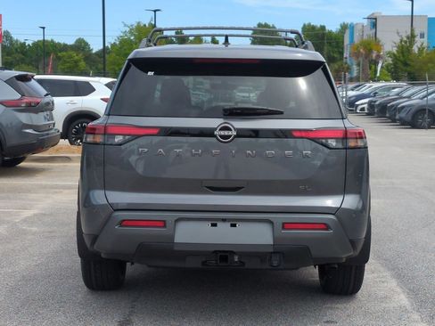 New 2026 Nissan Pathfinder SL w/ SL Premium Package FWD image 5