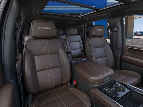 New 2026 Chevrolet Tahoe High Country AWD/4WD image 16