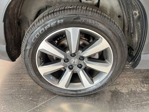 Used 2024 Honda Pilot Elite image 10