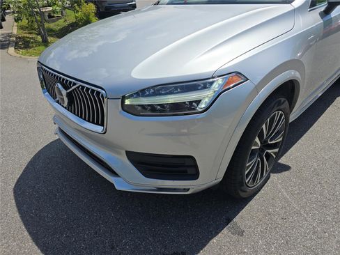 Used 2020 Volvo XC90 T5 Momentum AWD/4WD image 9