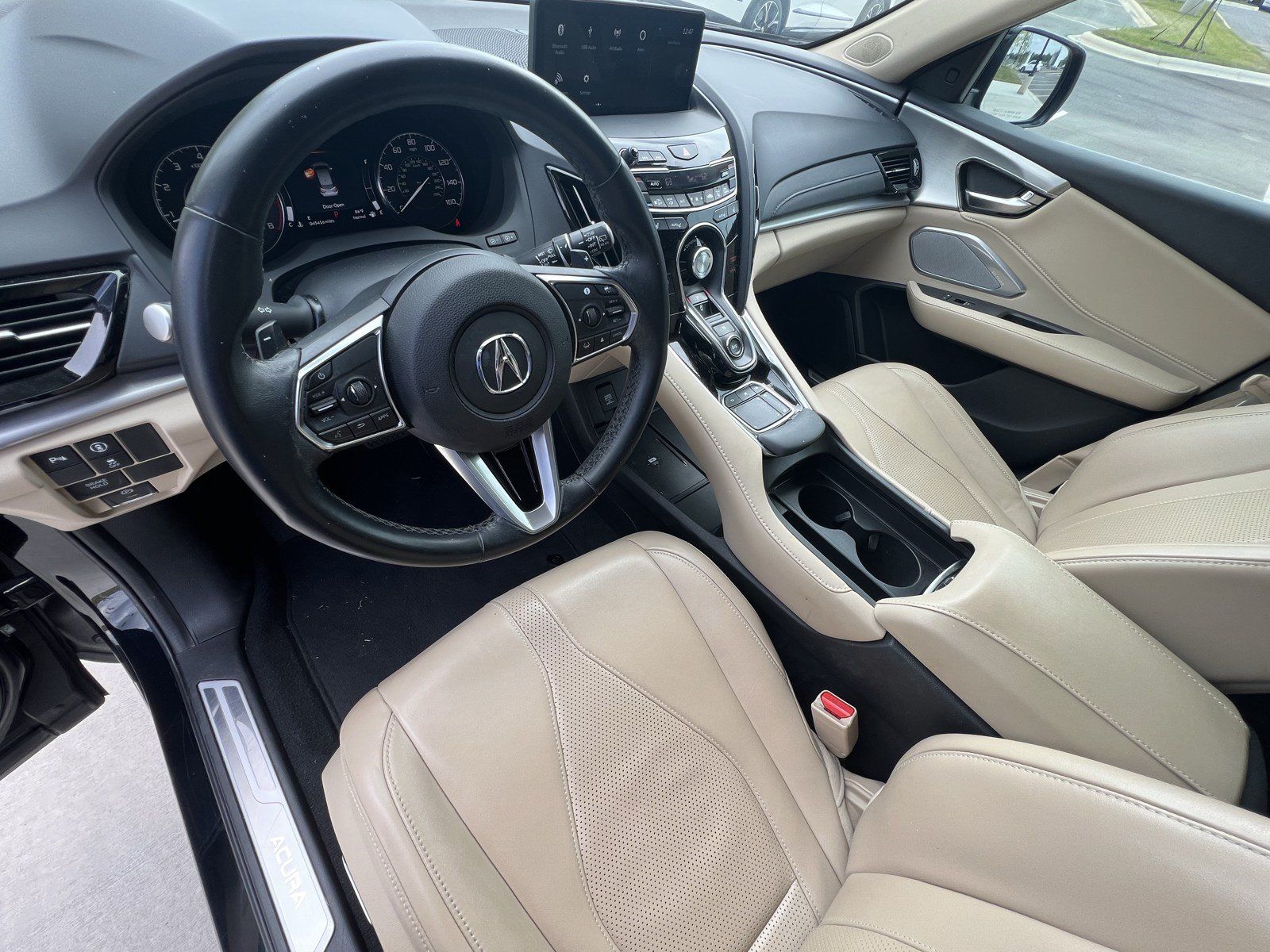 Used 2023 Acura RDX w/ Technology Package FWD image 17