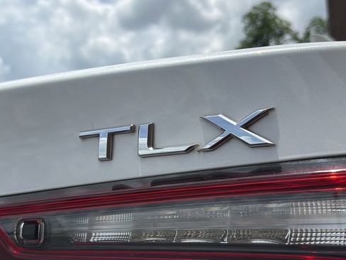 Used 2022 Acura TLX w/ Technology Package FWD image 17