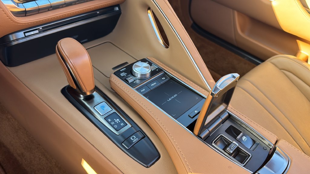 Used 2021 Lexus LC 500 Convertible w/ Touring Package RWD image 36