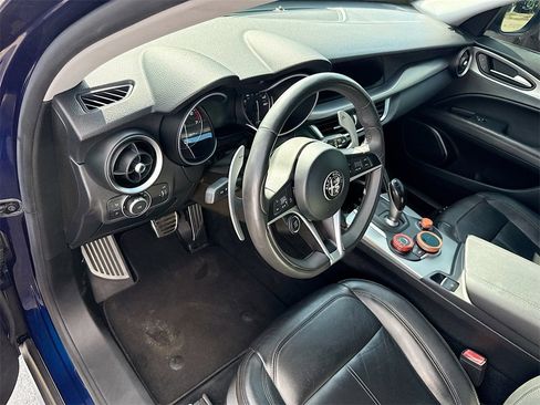 Used 2018 Alfa Romeo Stelvio Sport w/ Quick Order Package 22J Sport image 10