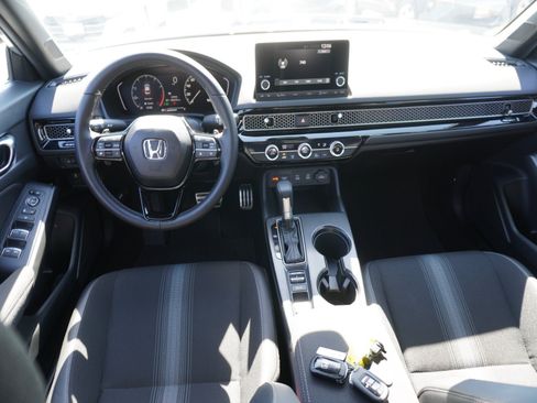 Used 2026 Honda Civic Sport image 2