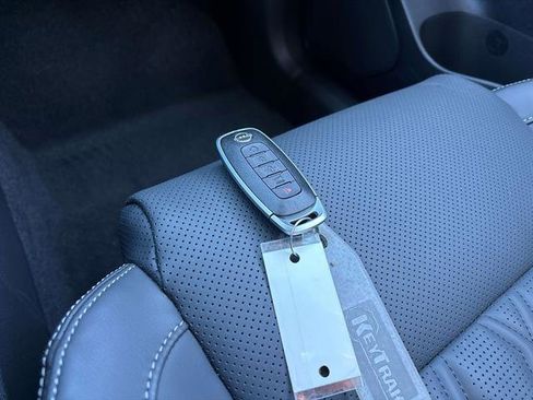 Used 2025 Nissan Rogue Platinum w/ Tech Package image 30