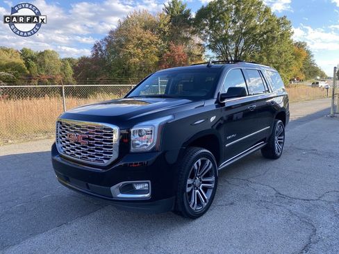 Used 2020 GMC Yukon Denali w/ Denali Premium Package image 6